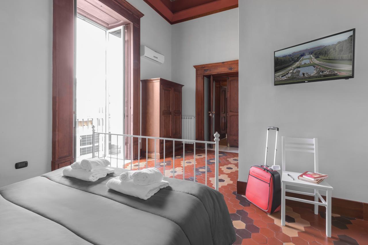 נאפולי Opera Home מראה חיצוני תמונה
